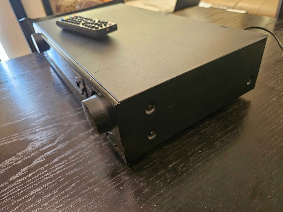 KENWOOD KC 993 предусилвател с вграден еквалайзер и дистанционно