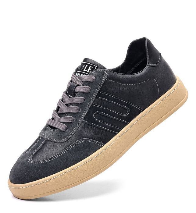 Мужские кроссовки