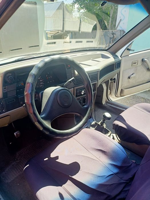 Продается машина 1989 года,в хорошем состоянии