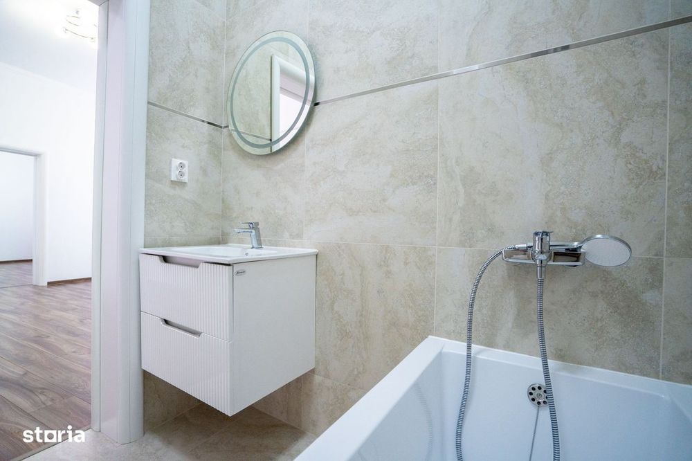 Apartament cu 2 camere, casă la curte comună – Central, Oradea