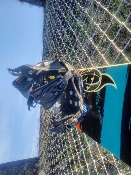 сноуборд  FIREFLY DELIMIT, woodcore, ROCKER+автомати 138 см.