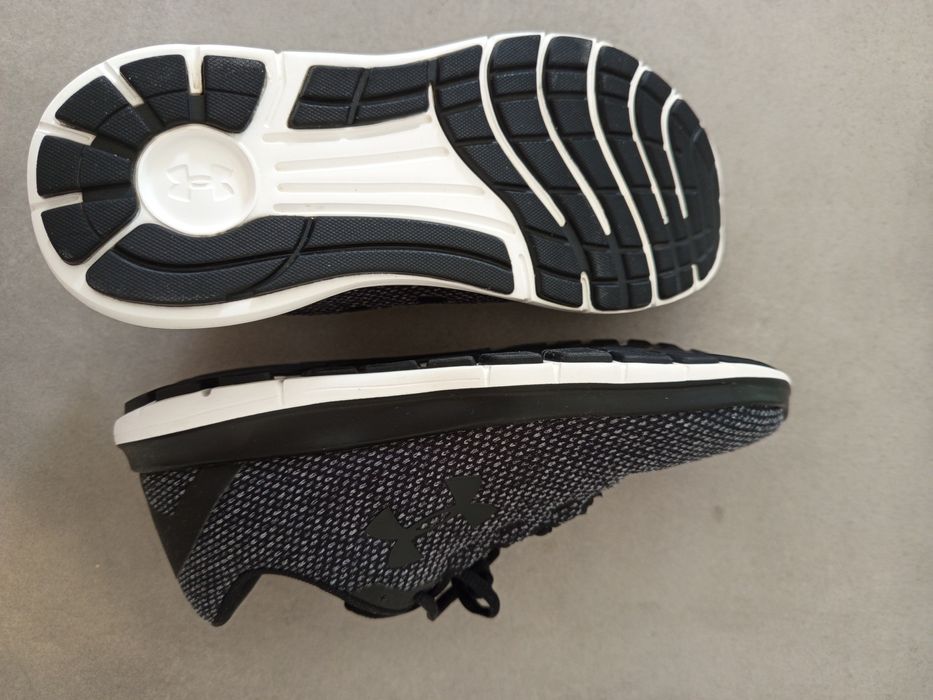 Дамски обувки  Gianni и маратонки Under Armour