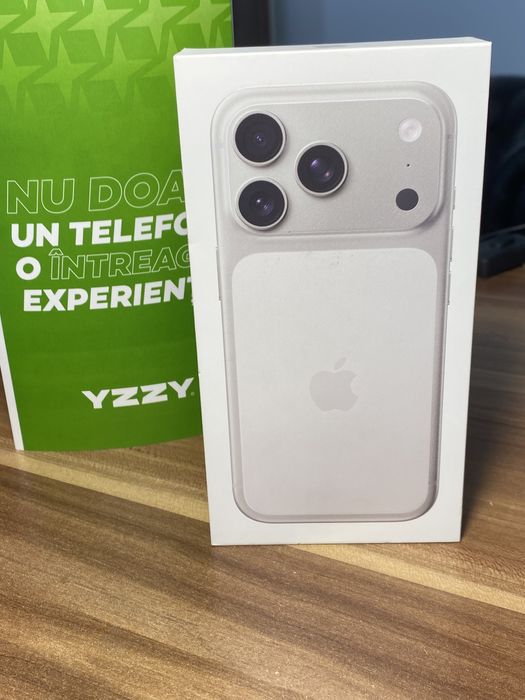 iPhone 17 Pro• 256 GB • Silver