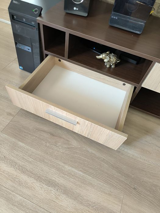 ТВ шкаф от Дизма  240/ 43/38.5