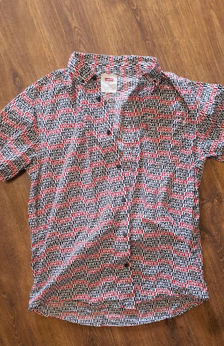 рубашки Levi's с короткими рукавами