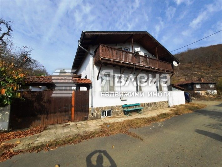 Продава се Къща в с. Кости, Област Бургас - 180 кв.м за 467 €/кв.м - Снимка #1