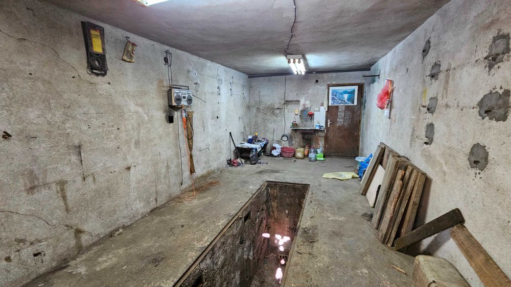 287-Продава се етаж от кооперация в кв. "Добровски“