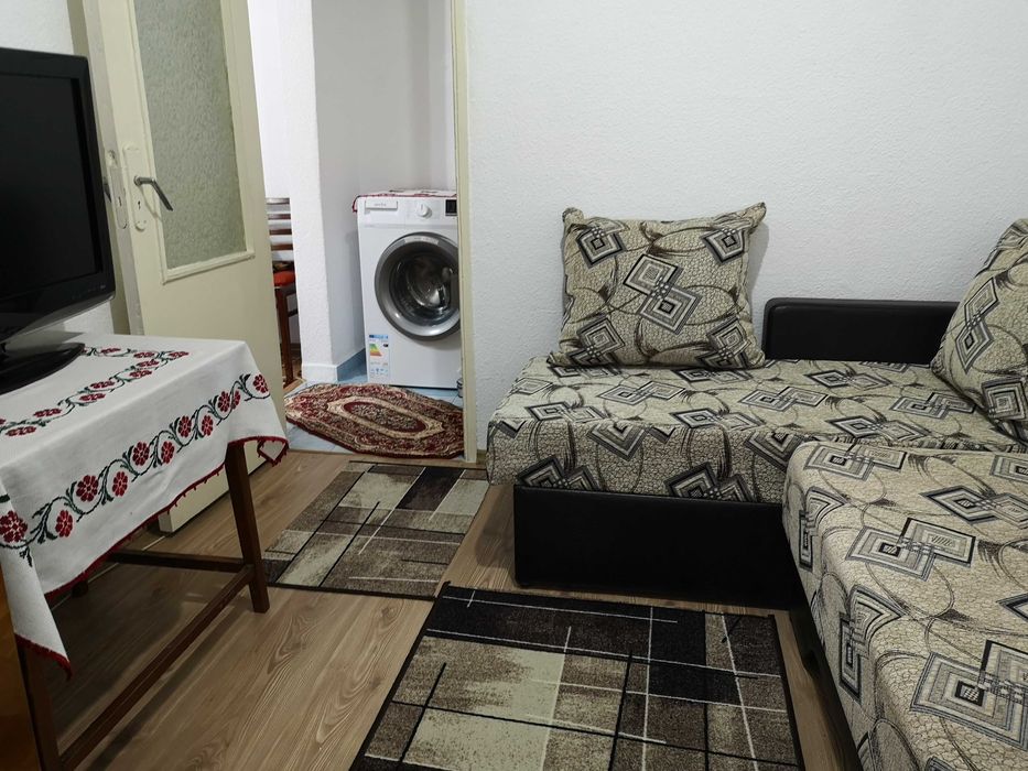 apartament 2 camere mobilat