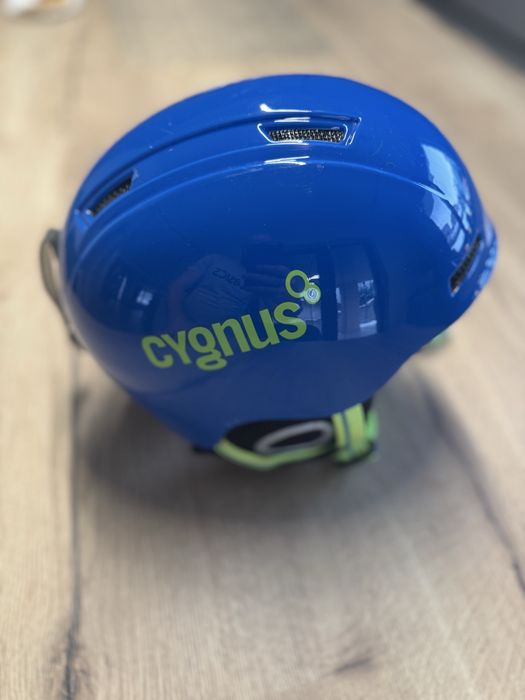 Casca schi CYGNUS XS