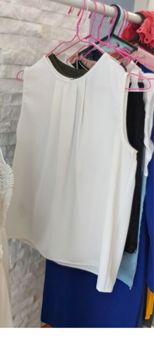 Mango елегантен бял топ
