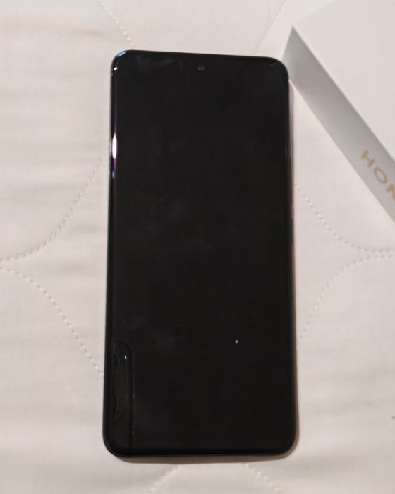 Honor 200 неразличим от нов