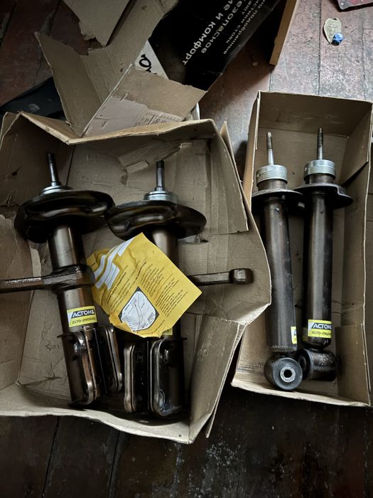 Стойки астон -90