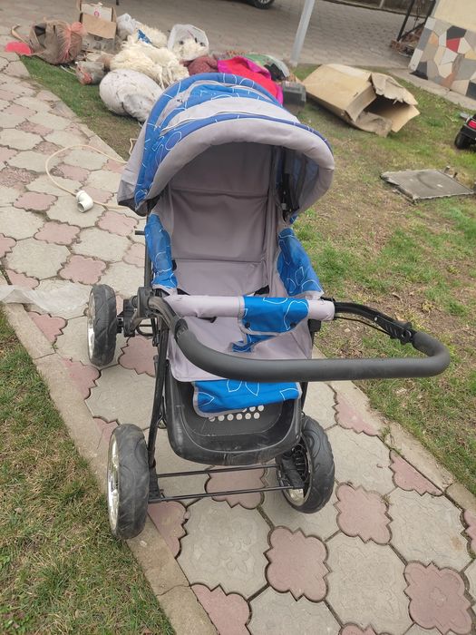 Коляска детская продам