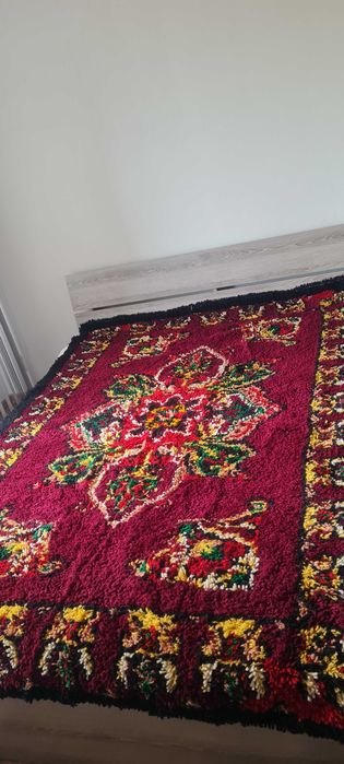 Чисто нов китеник
