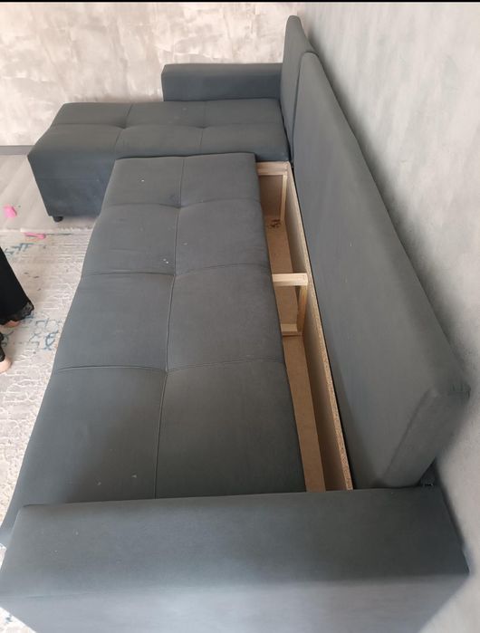 Диван угловой в хорошем сост