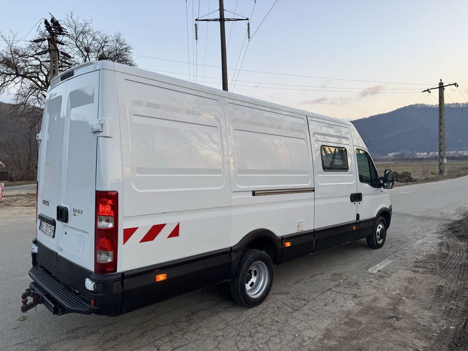 Iveco doka 7 locuri