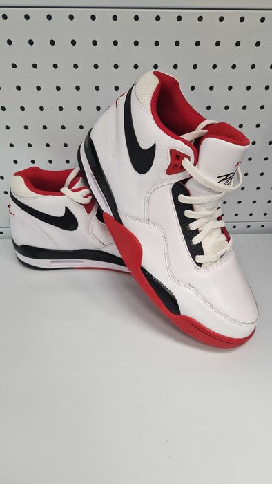 Оригинални мъжки маратонки- Nike Air Flight Legacy