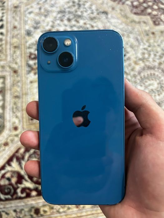 IPHONE 13 почти новый