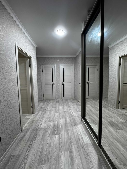 Продам  2х комн кв Батыс с ремонтом