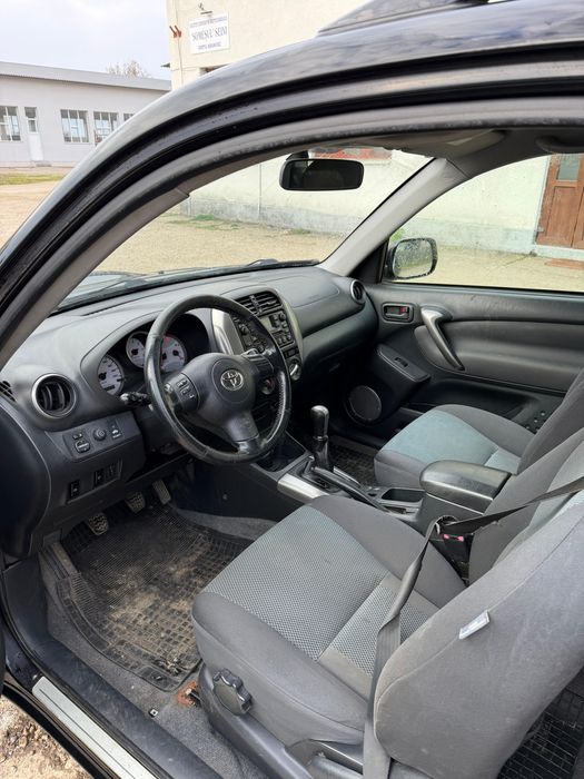 Toyota RAV-4  , 4x4  2004