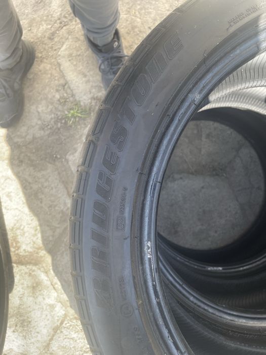 Продаются Б/ушины размером225*45*r17