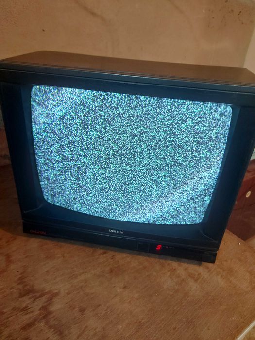 Телевизор работет