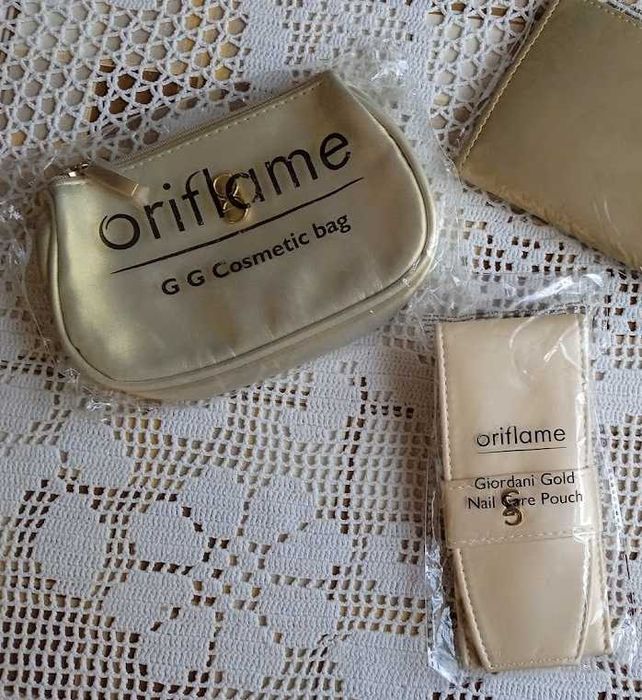 НОВ комплект несесери Oriflame Giordani Gold - 2 броя