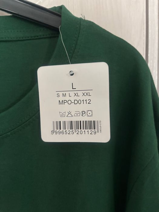 КОМПЛЕКТ нови коледни тениски - с етикет