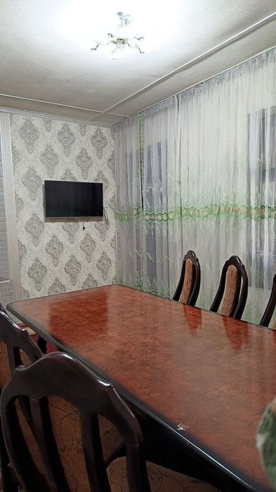 Келесда уй сотилади 2 сотик 5 хона нархи 75000$ келишамиз