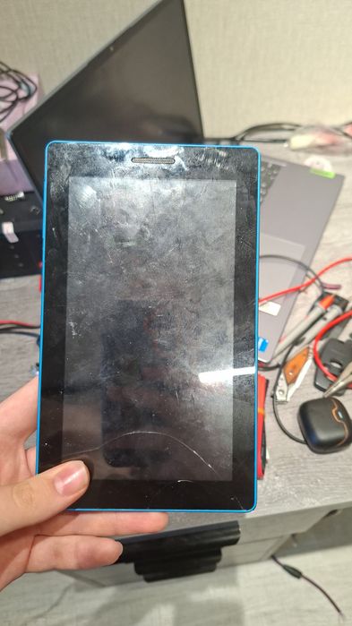 Планшет Lenovo..