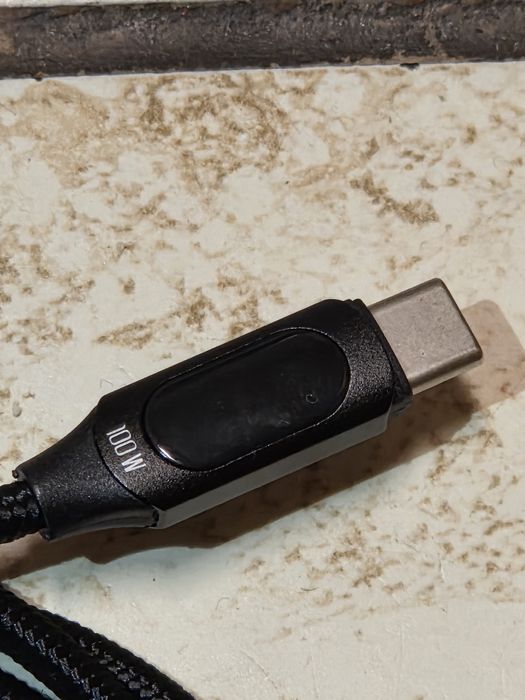 Cablu  incarcare telefon .USB C LA  C