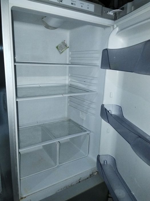 Срочно продам холодильник