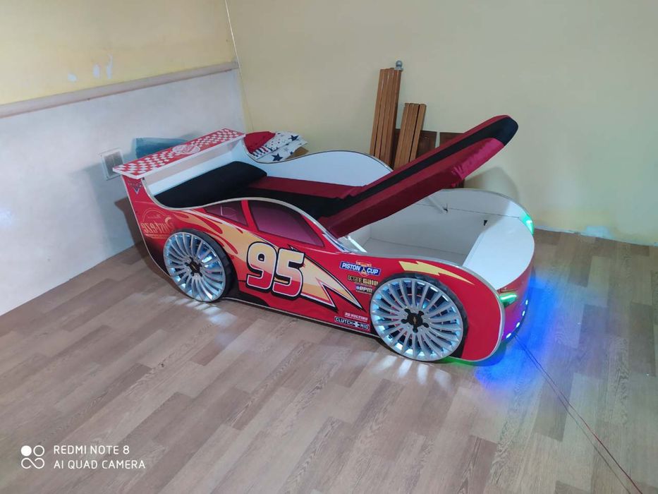 Детский кроват и манеж