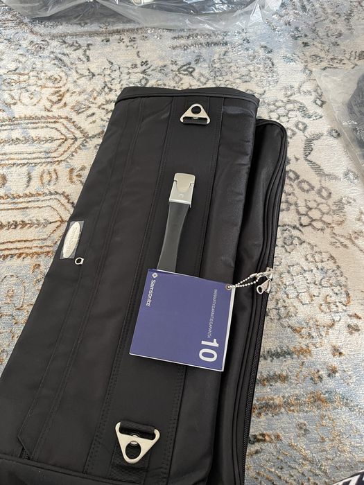 чехол для костюмов