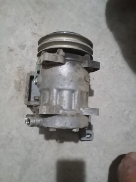 Рефке компрессар сатылады