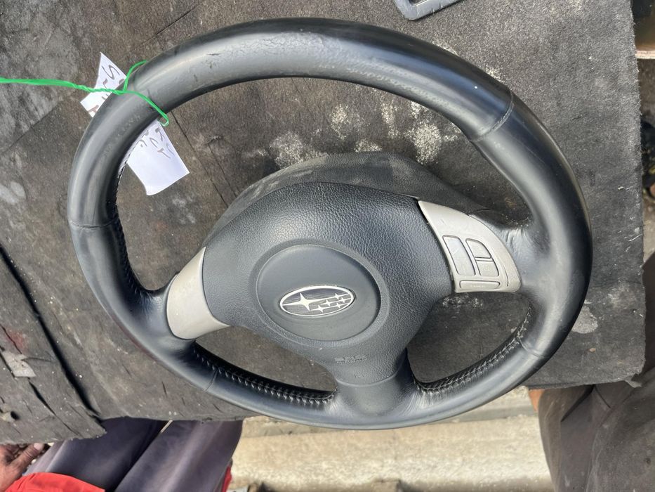 Кожен волан с Airbag за SUBARU LEGACY 2.0 I 2008г ном 100