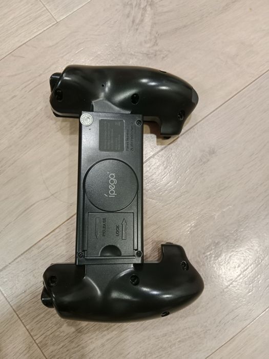 Продам игровой джойстик