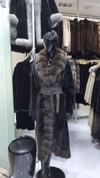 Норковая шуба! Продам!
