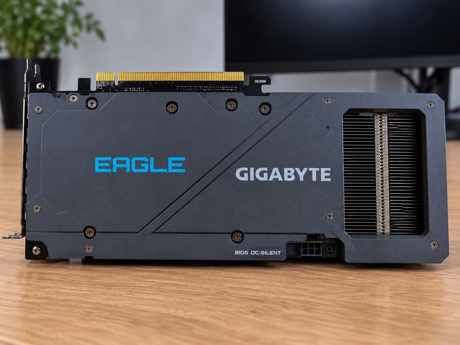 Placă video Gigabyte Radeon RX 6600 EAGLE 8GB GDDR6 – stare foarte bună