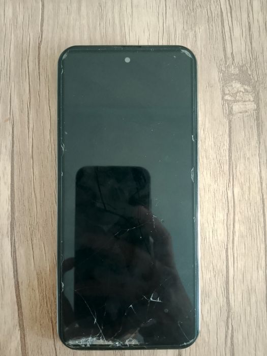 Telefon sotiladi