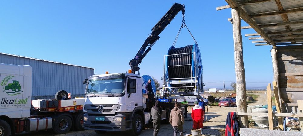 Închiriez vand Camion  macara brat 14,5 m . Transport utilaje