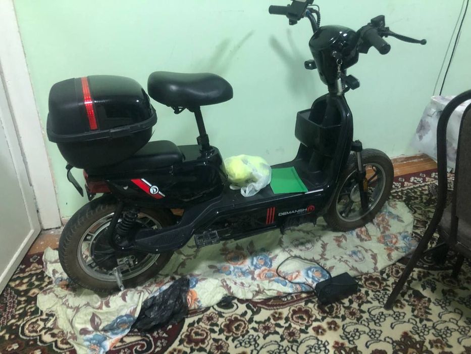 Veloskuter sotiladi holati yaxshi