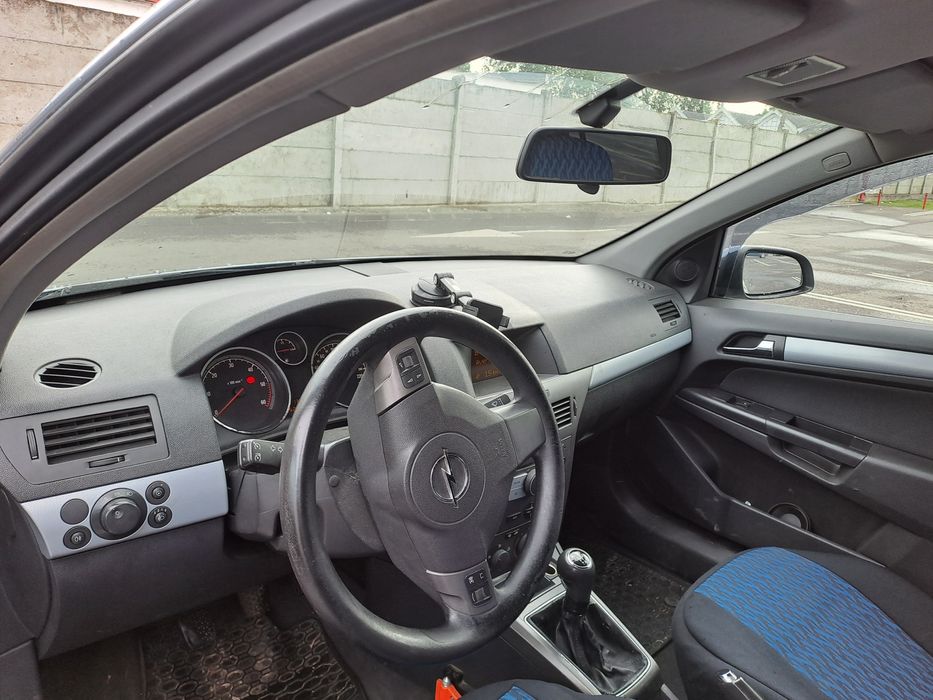 Opel astra in stare buna