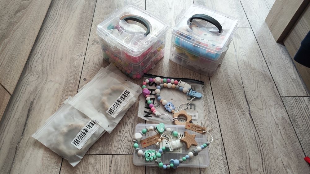 Голям лот от Силиконови мъниста, клипове, гризалки