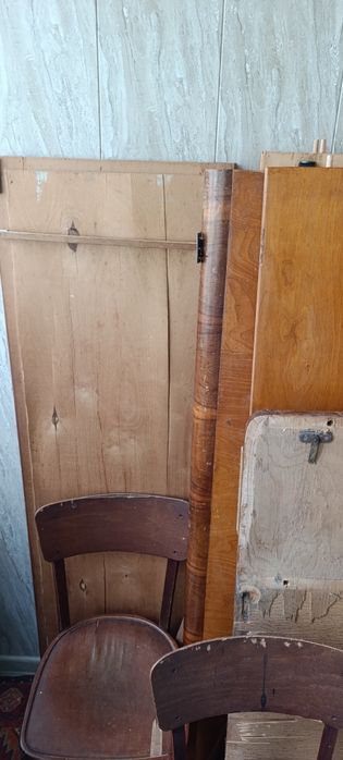 Отдам даром шифоньер