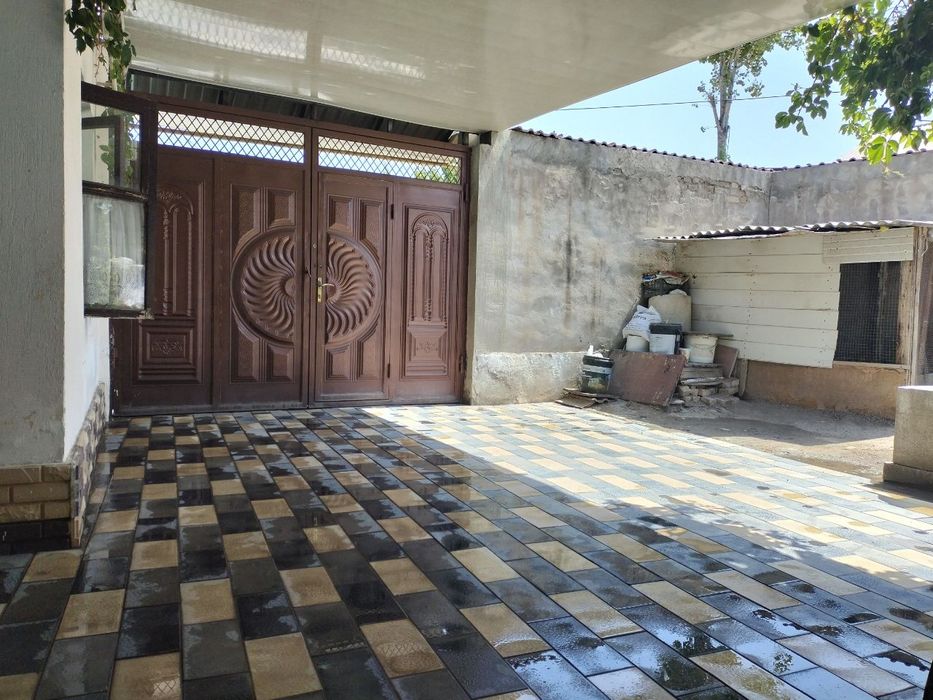 Продаётся участок 4.7  Яшнабадский район соток