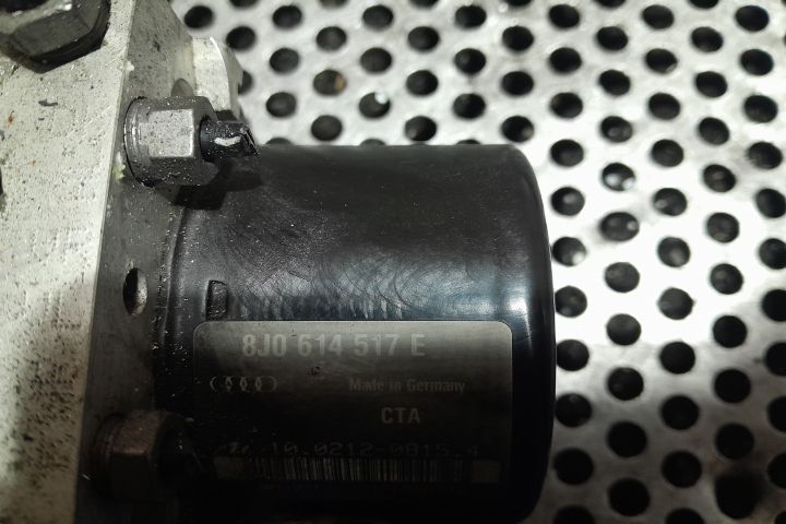POMPA ABS  8J0614517E 8J0614517E Audi TT 8J
