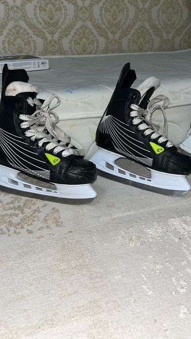 Продаются коньки