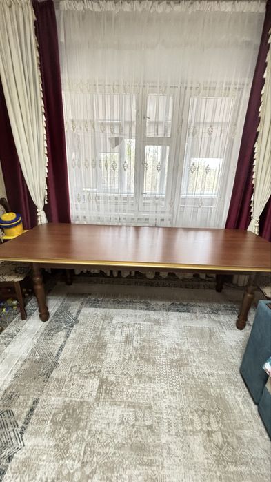 Продается Стол длина 2,5 м