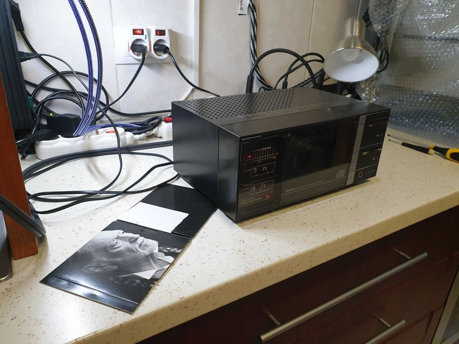 DENON DCD 2000 - CD Player